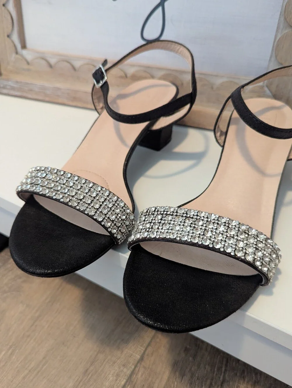 DB Studio Women's Black Silver Crystal Rhinestone Block Heels Sandals Size 9